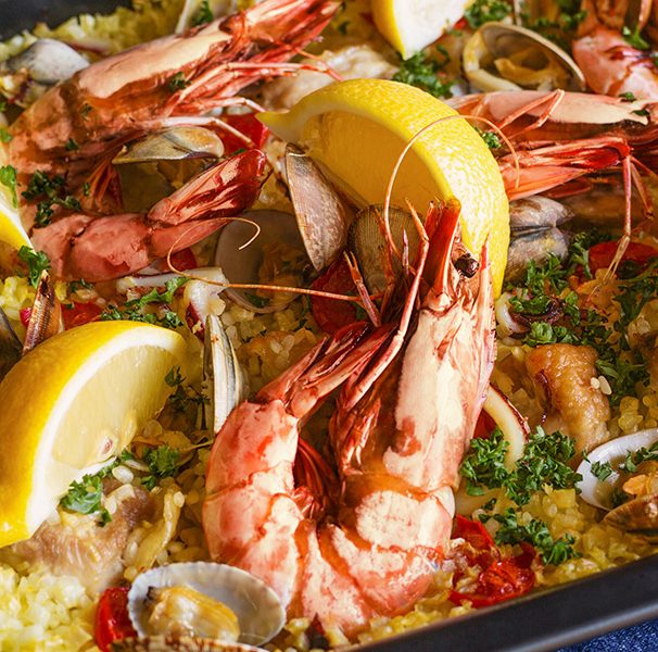 งานเลี้ยงปาเอญญ่า